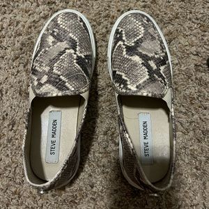 Steve Madden snakeskin shoes
